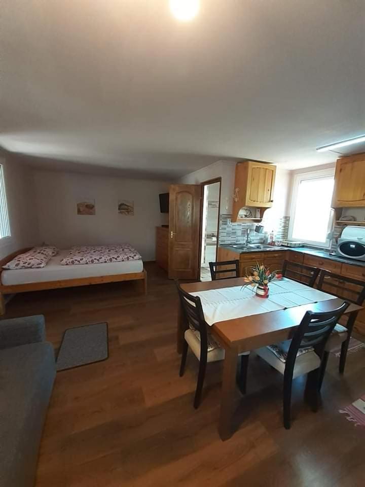 Boglarka Horgasznyaralo Villa Gyomaendrőd Екстериор снимка